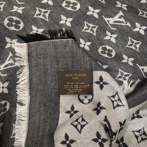 Louis Vuitton Silk Wool Monogram Denim Shawl Black - Picture 7 of 8